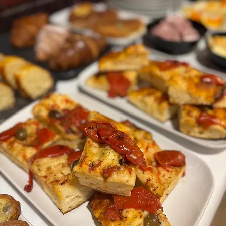 Red Carpet 4* 바리