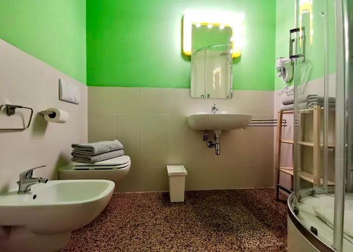 فندق مبيت وإفطار Red Carpet 4*