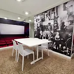 Red Carpet 3*