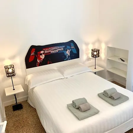 Red Carpet فندق مبيت وإفطار