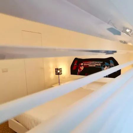 Bed & Breakfast Red Carpet 4*