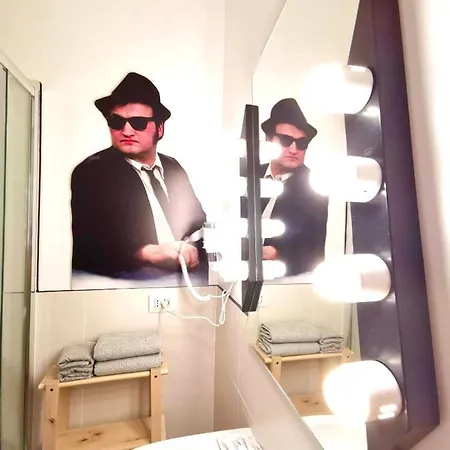 Red Carpet 4* Барі