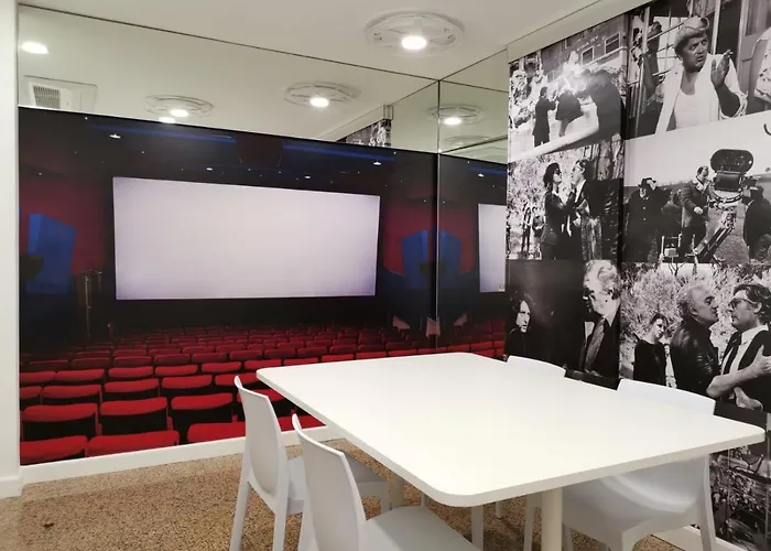 Red Carpet Frühstückspension 4*